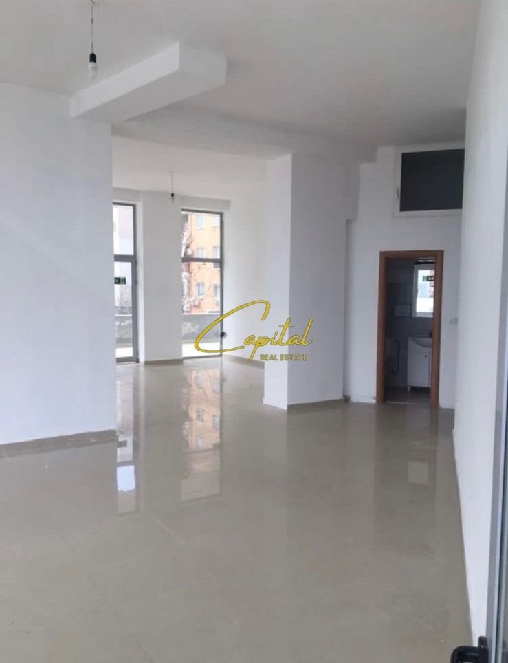 AMBIENT BIZNESI ME QIRA 120 M2 ASTIR 100.000 LEKE