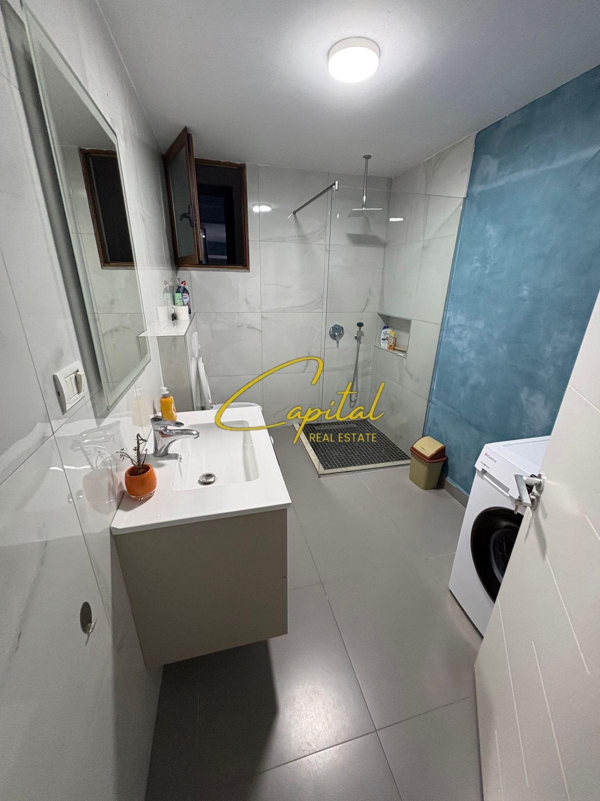 APARTAMENT ME QIRA 1+1 ALI DEMI 500 EURO