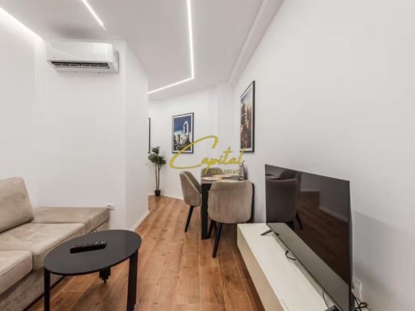 APARTAMENT ME QIRA 1+1 MYSLYM SHYRI 700 EURO