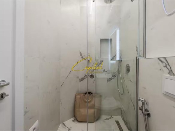 APARTAMENT ME QIRA 1+1 MYSLYM SHYRI 700 EURO