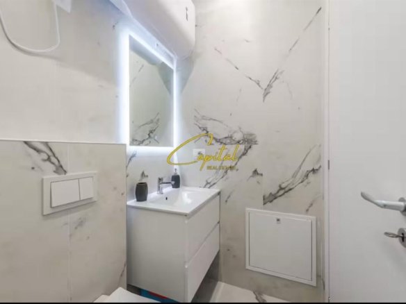 APARTAMENT ME QIRA 1+1 MYSLYM SHYRI 700 EURO