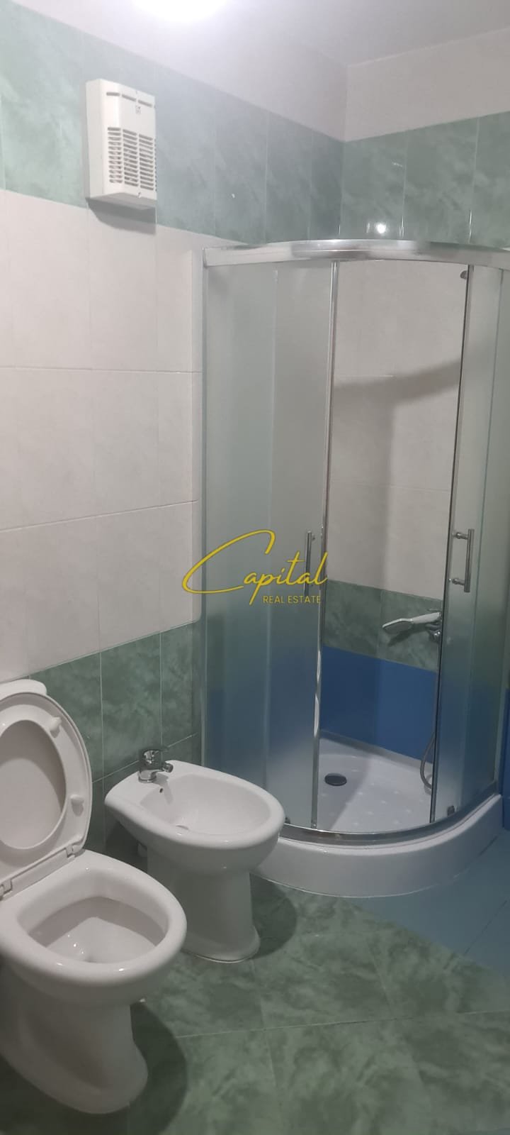 APARTAMENT ME QIRA 2+1+2 ZOGU I ZI 600 EURO