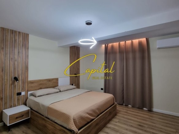 APARTAMENT ME QIRA 1+1 PAZARI I RI 800 EURO