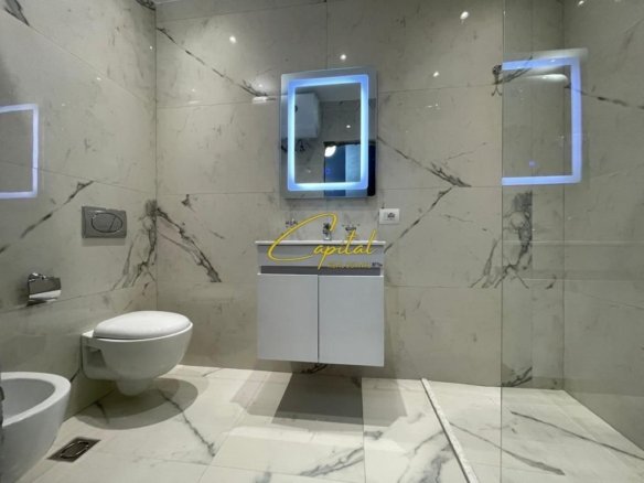 APARTAMENT ME QIRA 1+1 RRUGA E KOSOVAREVE 900 EURO