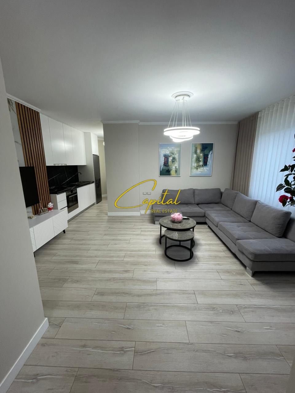 APARTAMENT ME QIRA 1+1 RRUGA E KOSOVAREVE 900 EURO