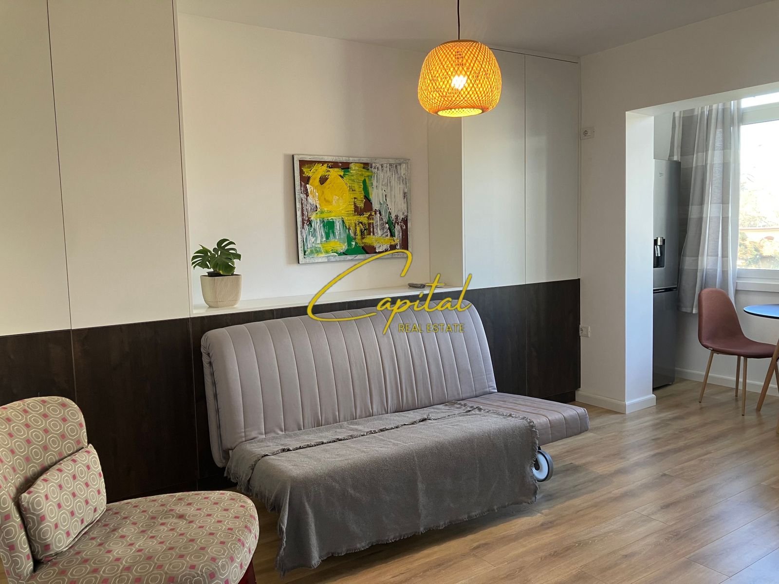 APARTAMENT GARSONIERE ME QIRA 35 M2 QENDER 50.000 LEKE