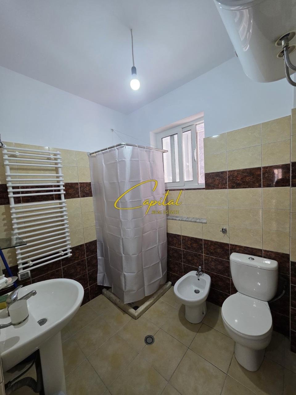APARTAMENT ME QIRA 1+1 LAPRAKE 33.000 LEKE