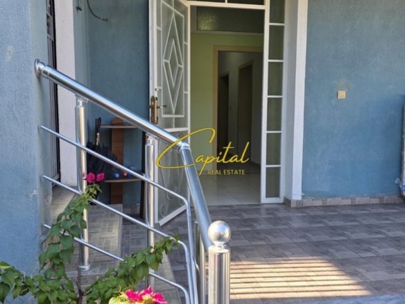 APARTAMENT ME QIRA 1+1 LAPRAKE 33.000 LEKE