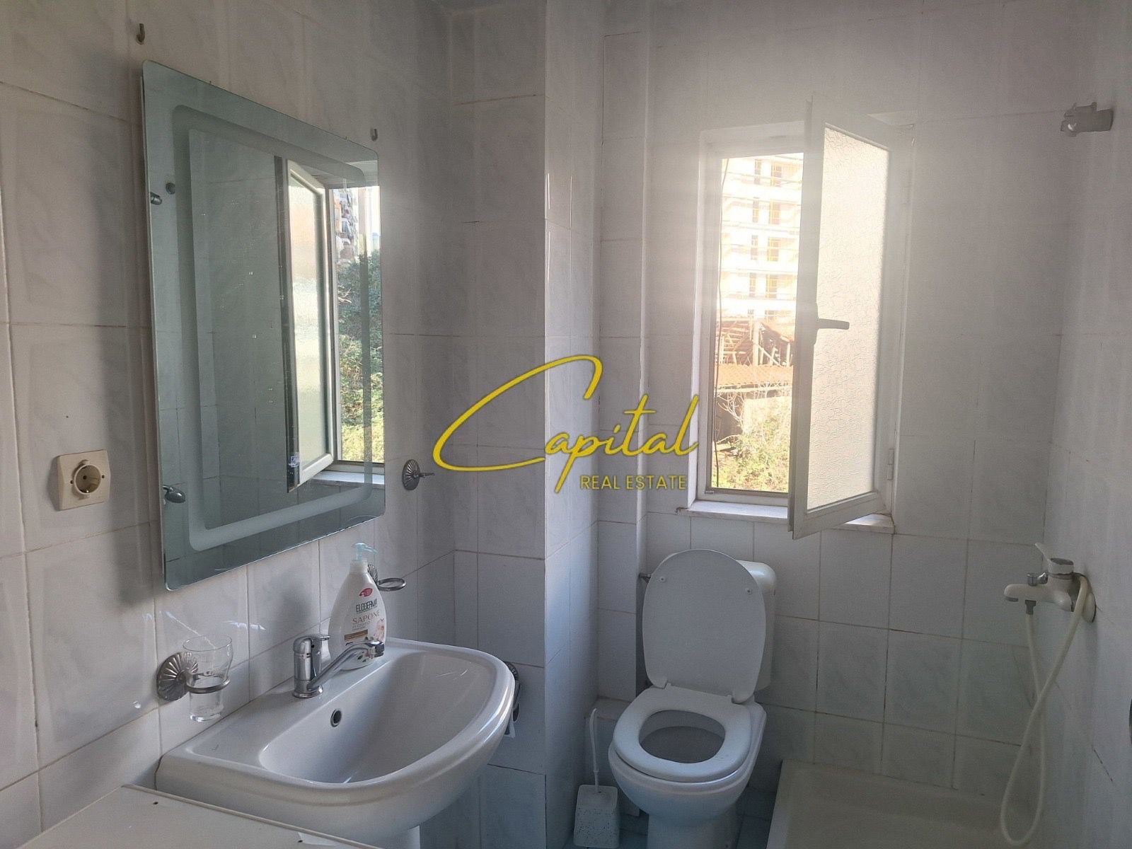 SHITET APARTAMENT 2+1 ALI DEMI 115.000 EURO