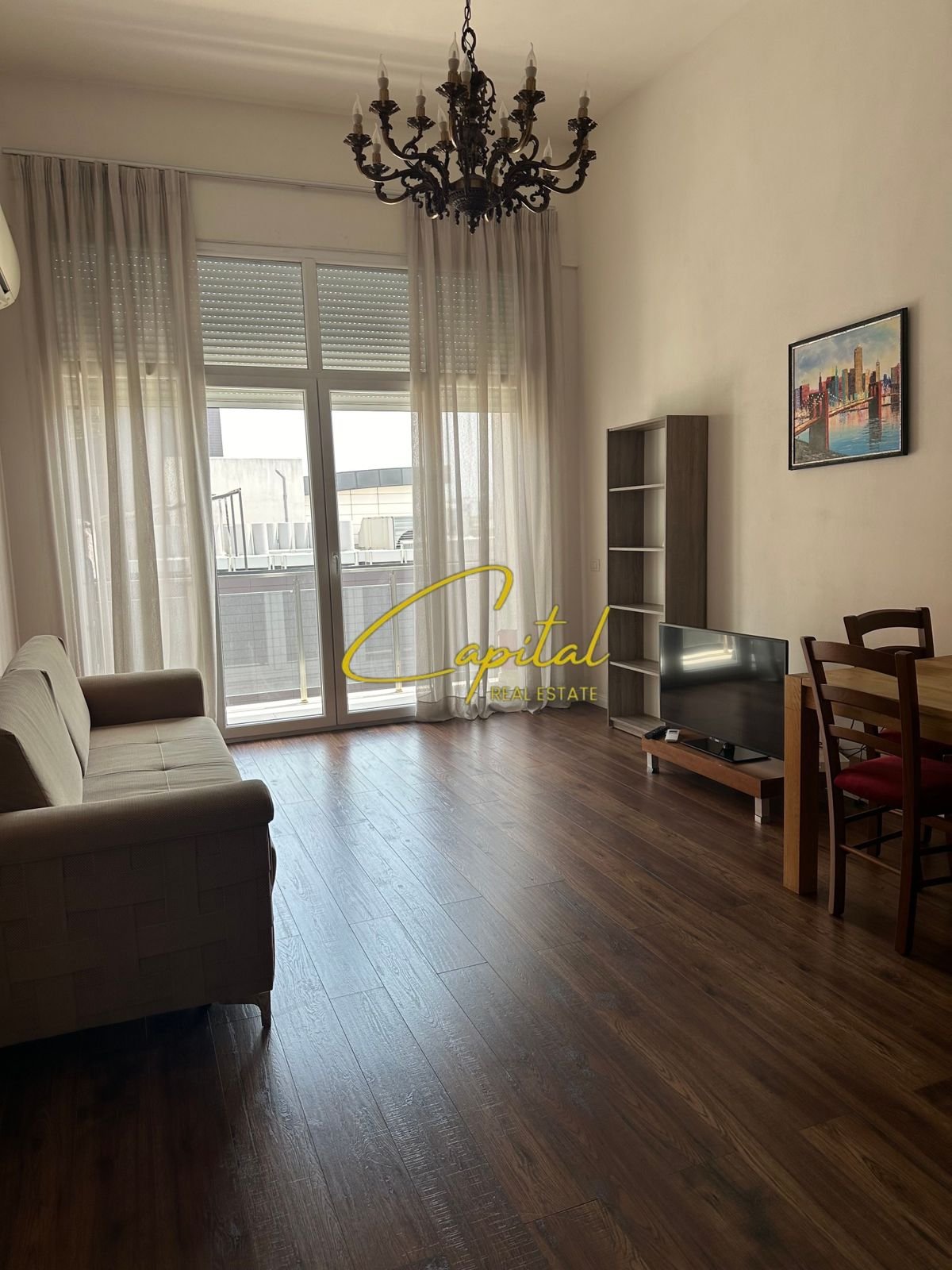 APARTAMENT ME QIRA 2+1 ZOGU I ZI 65.000 LEKE