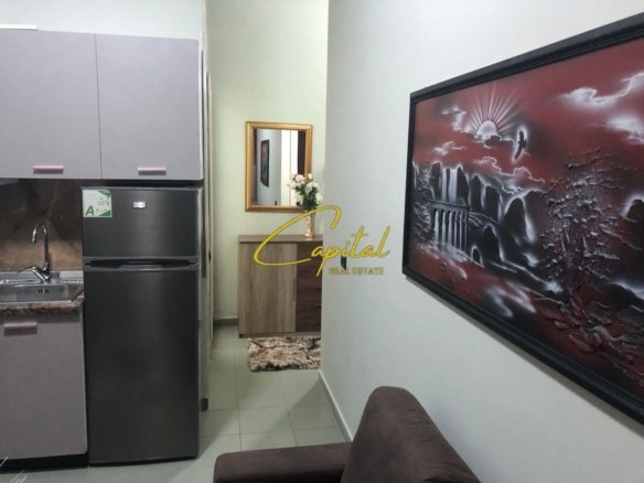 APARTAMENT GARSONIERE ME QIRA 50 M2 PAZARI I RI 50.000 LEKE