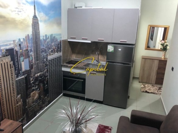 APARTAMENT GARSONIERE ME QIRA 50 M2 PAZARI I RI 50.000 LEKE