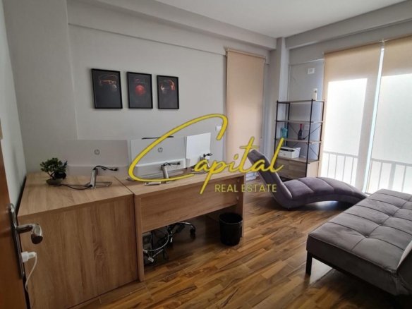 AMBIENT BIZNESI ME QIRA 140 M2 21 DHJETORI 160.000 LEKE