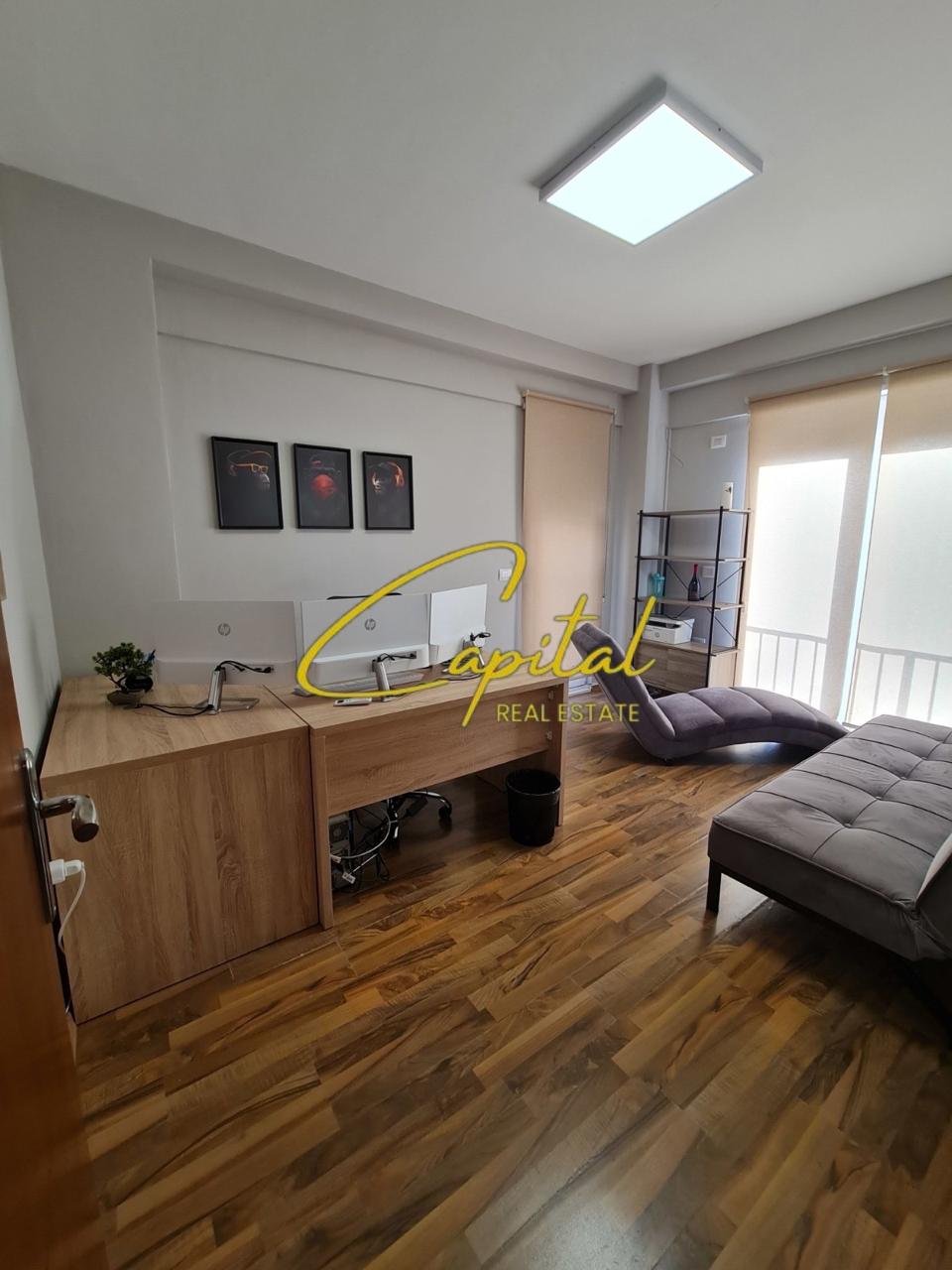 AMBIENT BIZNESI ME QIRA 140 M2 21 DHJETORI 160.000 LEKE