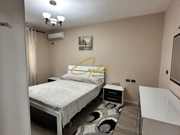 APARTAMENT ME QIRA 2+1 KOMUNA E PARISIT 700 EURO