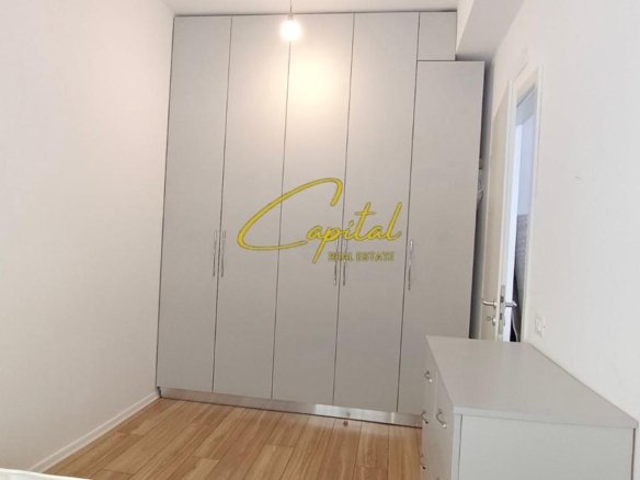 APARTAMENT ME QIRA 1+1 ALI DEMI 400 EURO