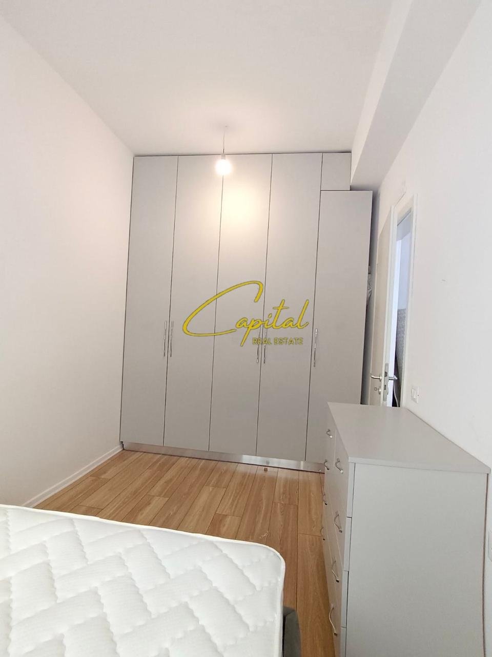 APARTAMENT ME QIRA 1+1 ALI DEMI 400 EURO