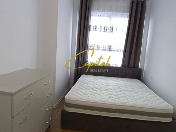 APARTAMENT ME QIRA 1+1 ALI DEMI 400 EURO