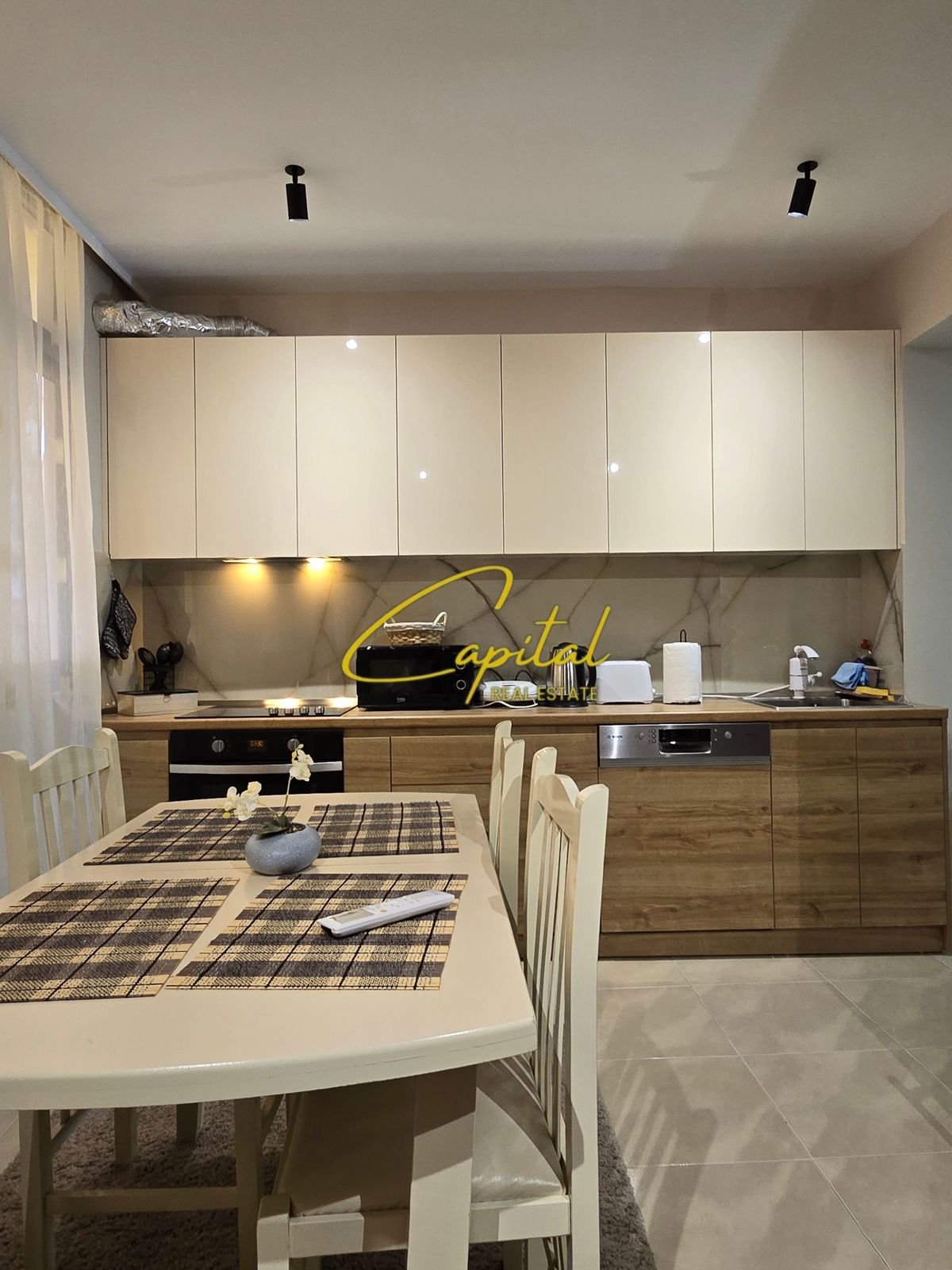 APARTAMENT ME QIRA 1+1 QENDER 67.000 LEKE