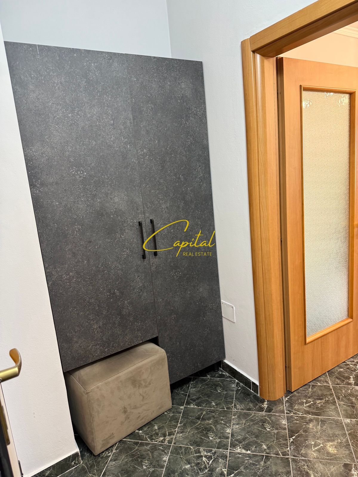 APARTAMENT ME QIRA 2+1 RRUGA E ELBASANIT 750 EURO