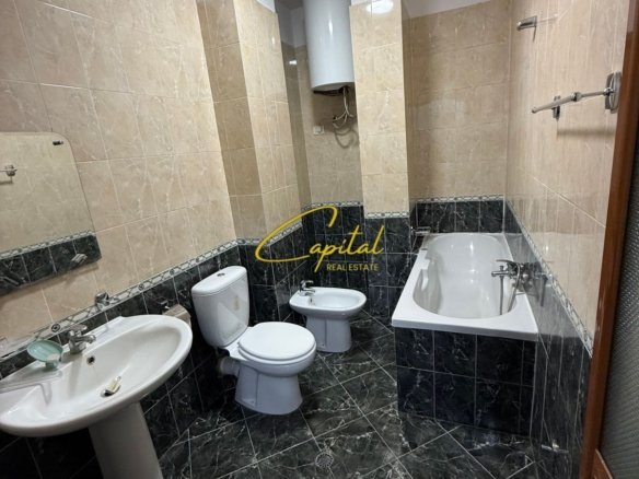 APARTAMENT ME QIRA 2+1 RRUGA E ELBASANIT 750 EURO
