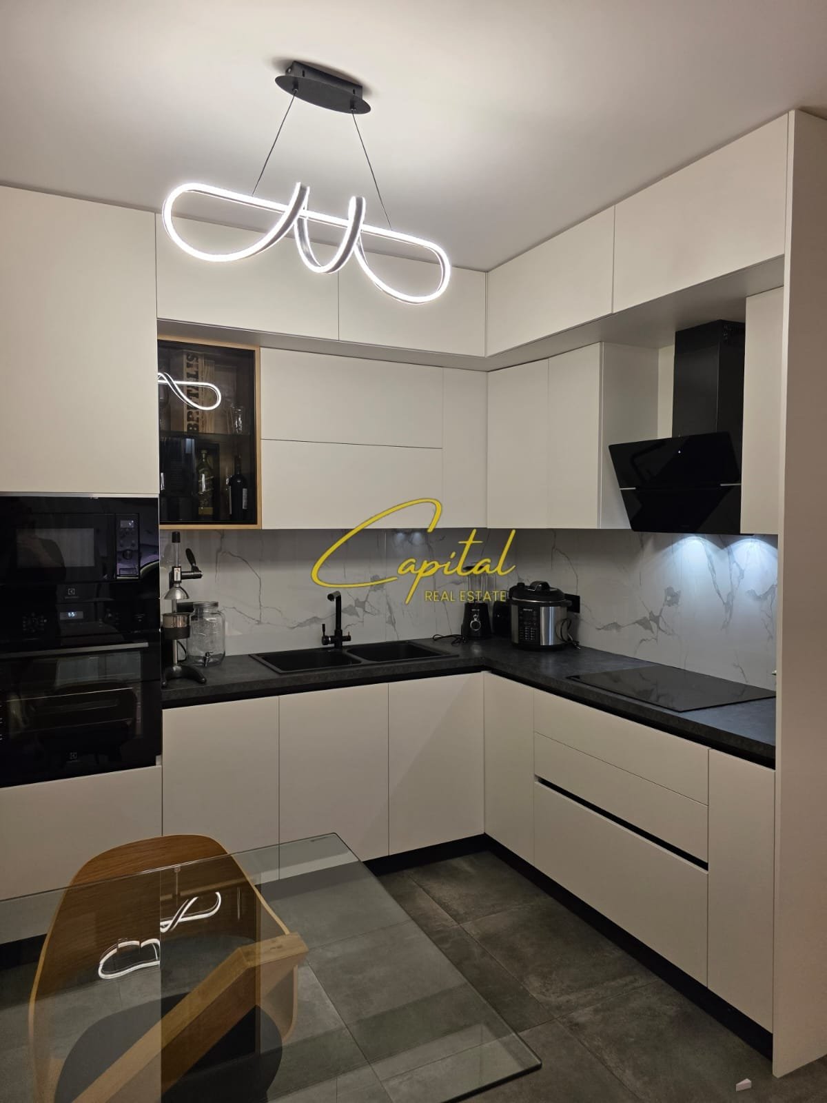 SHITET APARTAMENT 2+1 KOMUNA E PARISIT 361.000 EURO