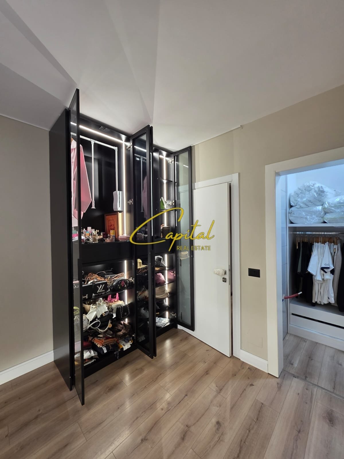 SHITET APARTAMENT 2+1 KOMUNA E PARISIT 361.000 EURO