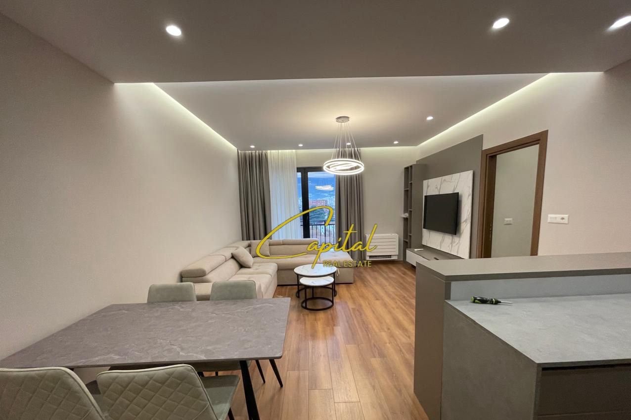 WhatsApp Image 2026-02-03 at 4.16.28 PM (1) APARTAMENT ME QIRA 2+1 FARMACIA 10 85.000 LEKE
