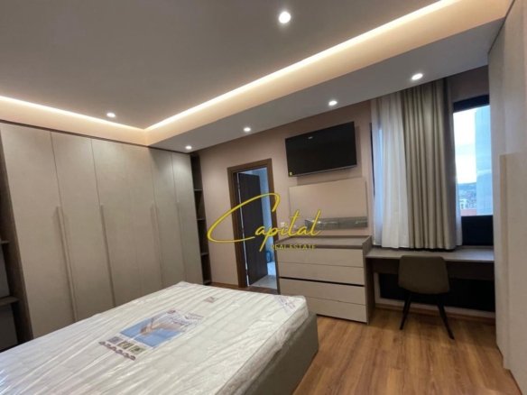 APARTAMENT ME QIRA 2+1 FARMACIA 10 85.000 LEKE