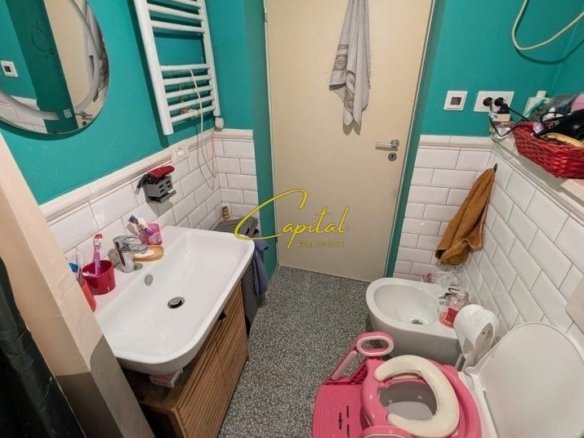 SHITET APARTAMENT 2+1 21 DHJETORI 196.000 EURO