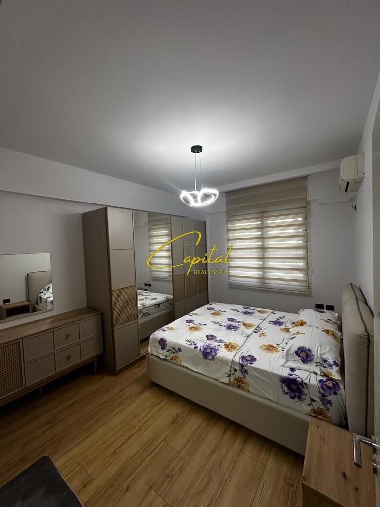 APARTAMENT ME QIRA 3+1+2 MYSLYM SHYRI 1000 EURO