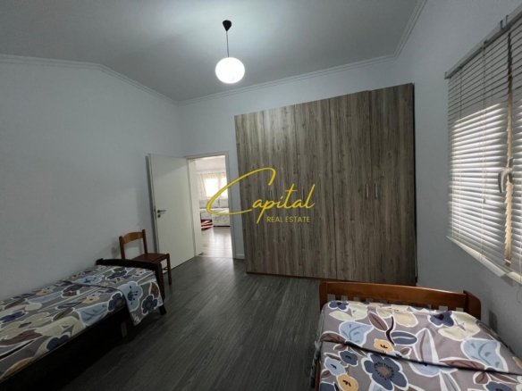 APARTAMENT ME QIRA 2+1 QYTET STUDENTI 50.000 LEKE
