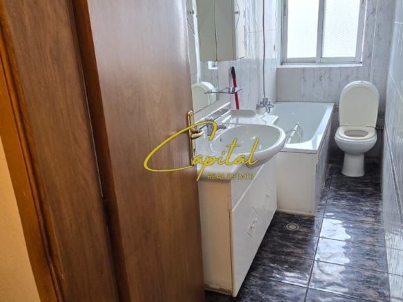 SHITET APARTAMENT 3+1 PROKURORIA E TIRANES 177.000 EURO