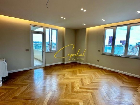 ZYRE ME QIRA 145 M2 ISH EKSPOZITA 1.500 EURO