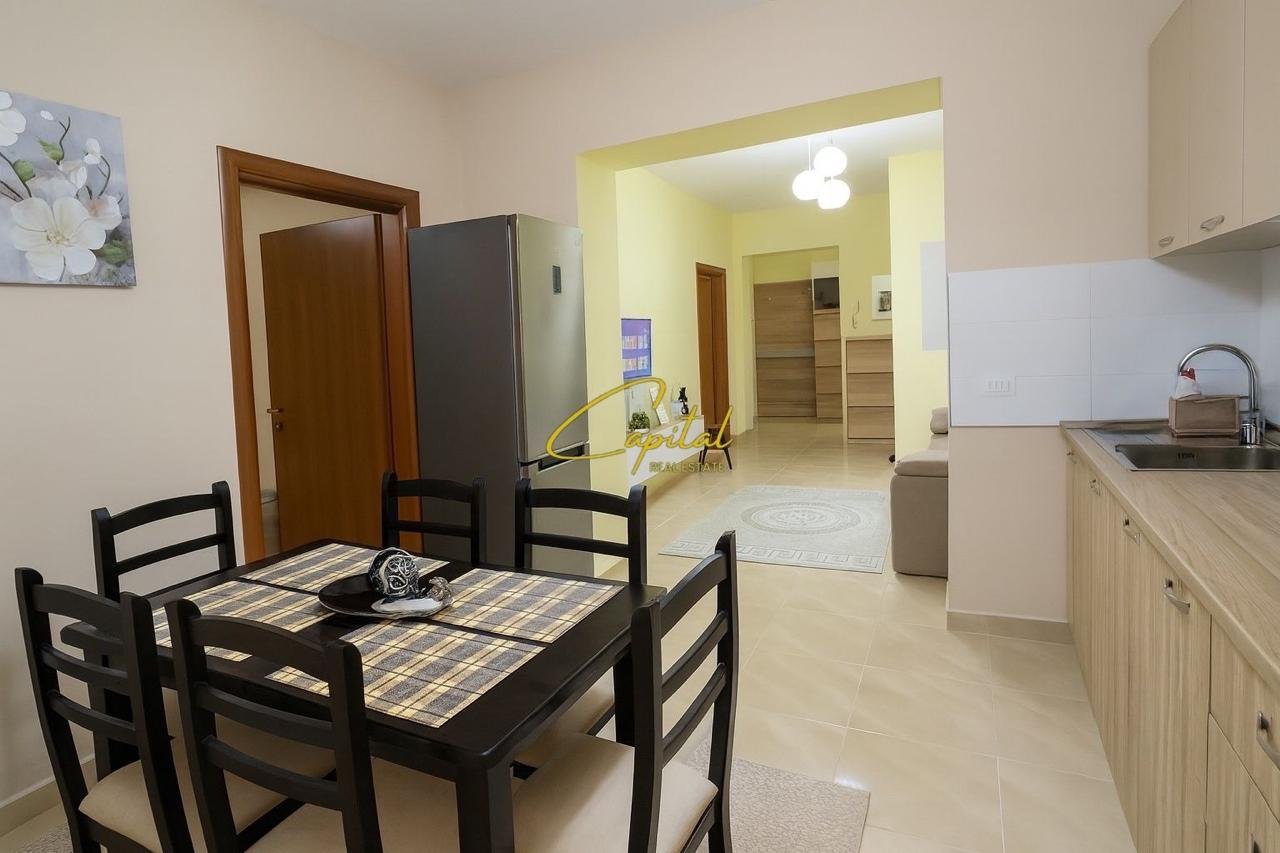 APARTAMENT ME QIRA 2+1 QENDER 64.000 LEKE