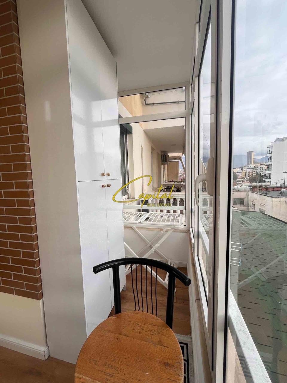 APARTAMENT ME QIRA 1+1 21 DHJETORI 85.000 LEKE