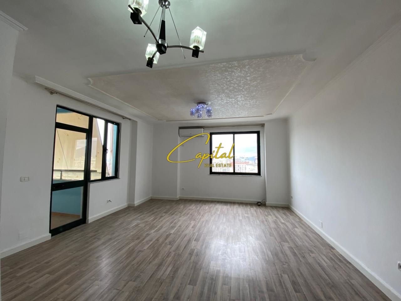 WhatsApp Image 2026-02-06 at 11.02.42 AM ZYRE ME QIRA 143 M2 BLV ZHAN D’ARK 1.500 EURO
