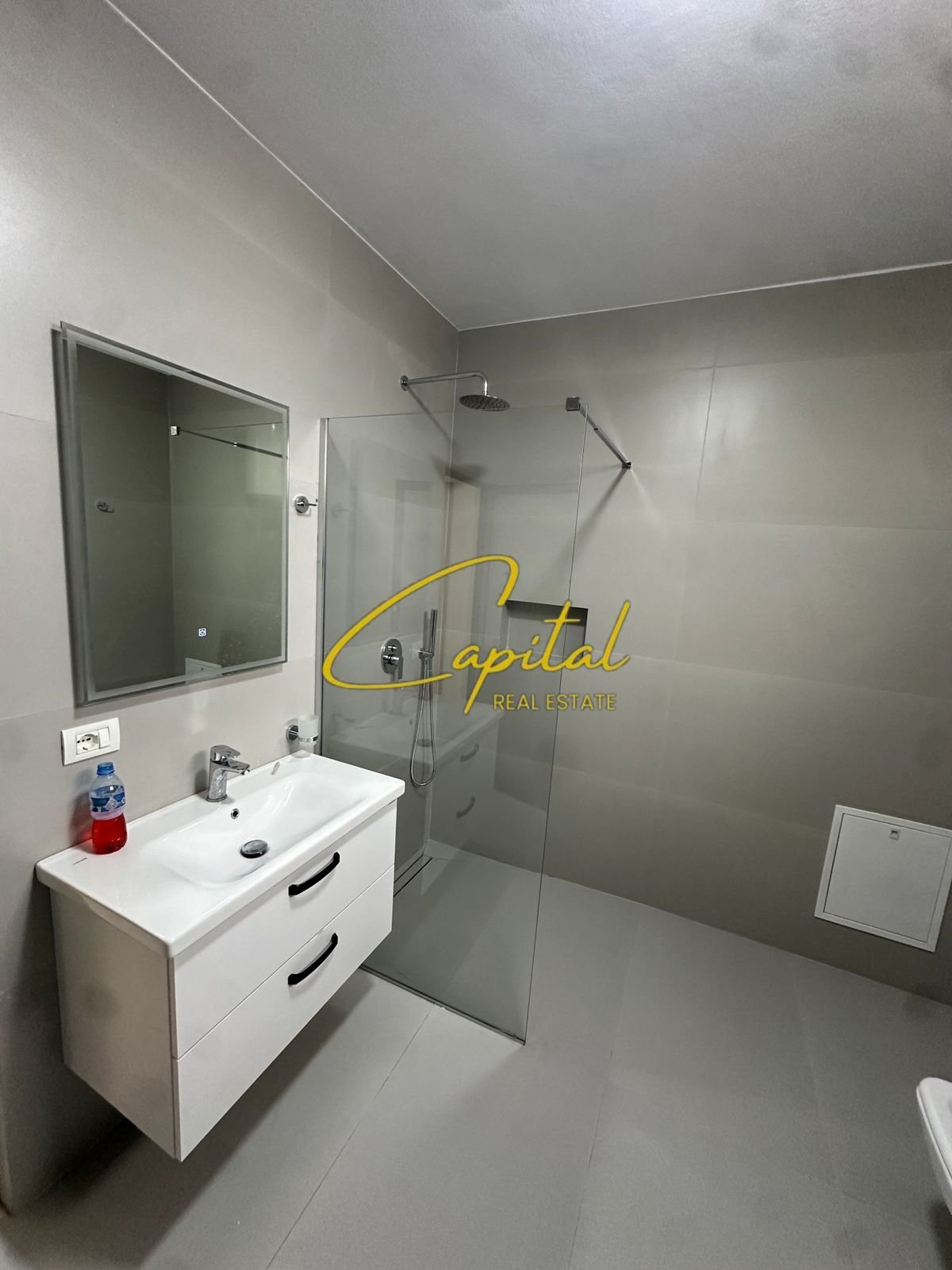 APARTAMENT ME QIRA 2+1 SHKOZE 40.000 LEKE