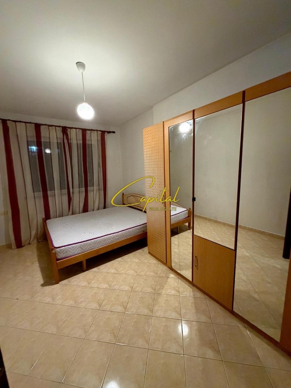 APARTAMENT ME QIRA 1+1 YZBERISHT 40.000 LEKE
