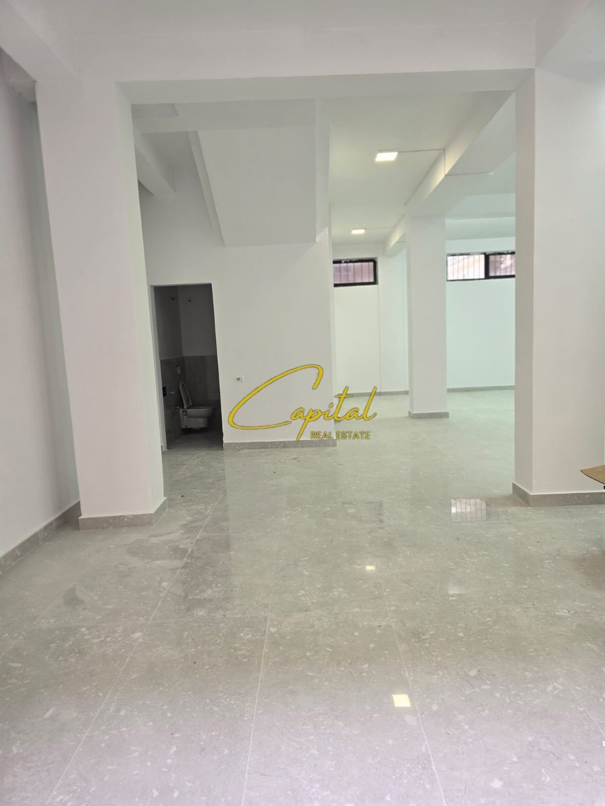 DYQAN ME QIRA 120 M2 21 DHJETORI 75.000 LEKE