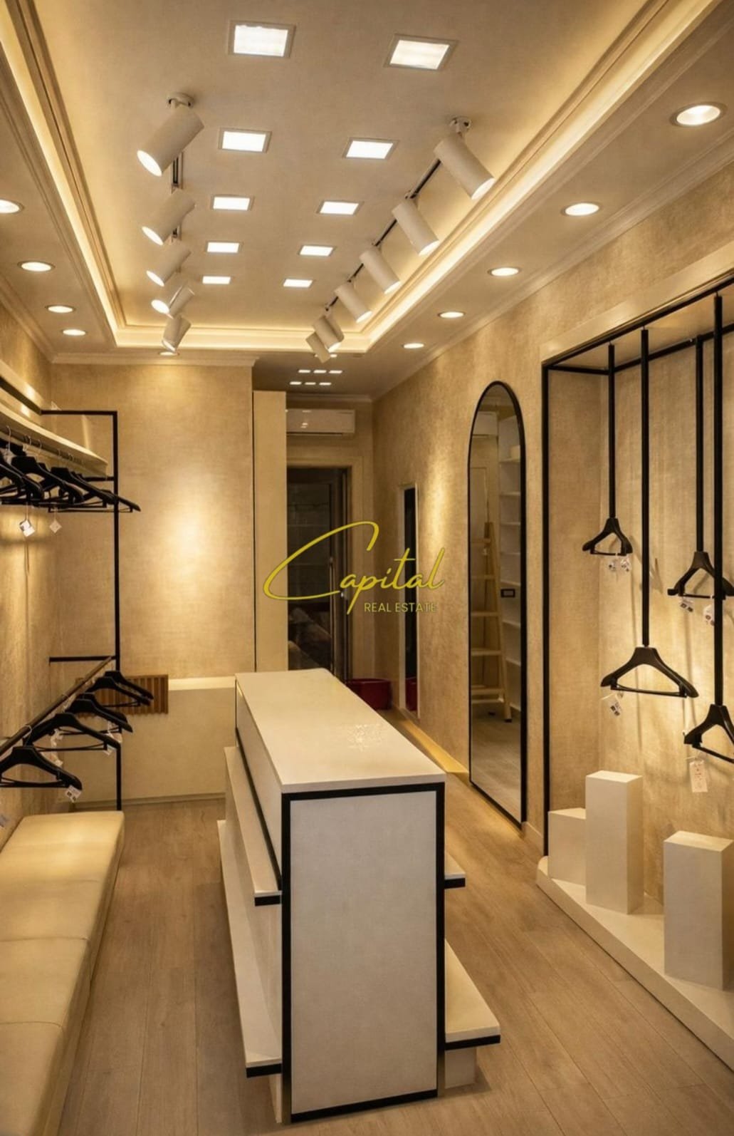 SHITET DYQAN 27 M2 21 DHJETORI 337.000 EURO
