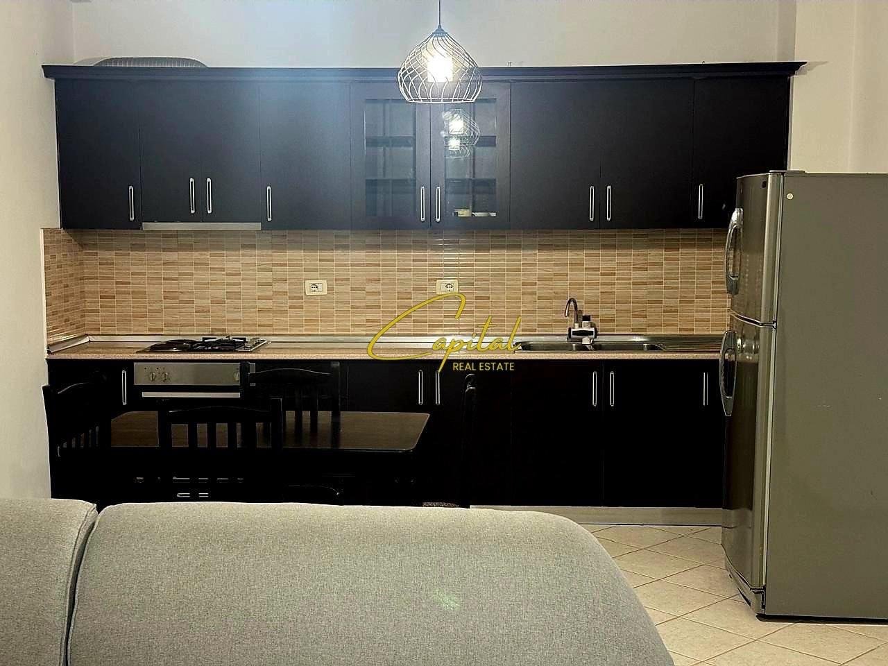 APARTAMENT ME QIRA 2+1 ASTIR 50.000 LEKE