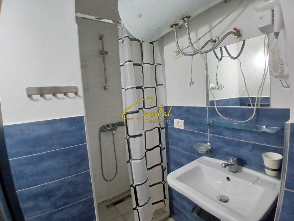 APARTAMENT ME QIRA 1+1 RRUGA E DURRESIT 50.000 LEKE