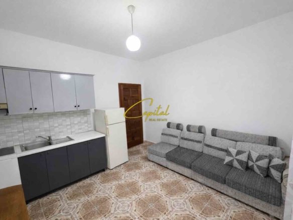 APARTAMENT ME QIRA 2+1 KOMBINAT 30.000 LEKE