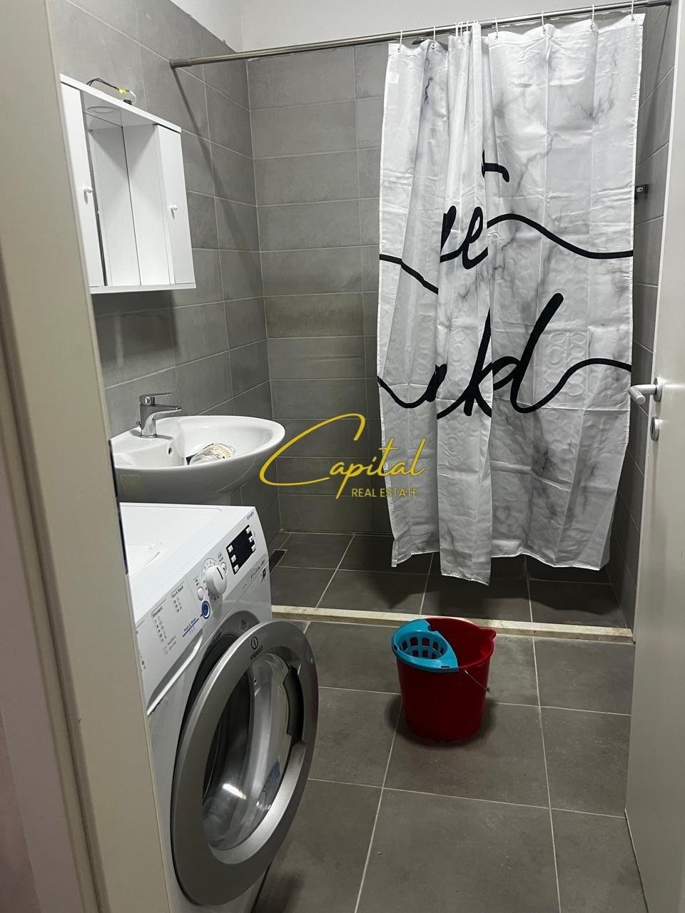 APARTAMENT ME QIRA 1+1 ALI DEMI 40.000 LEKE