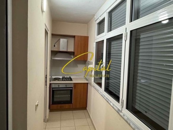 APARTAMENT ME QIRA 2+1 RRUGA E ELBASANIT 800 EURO
