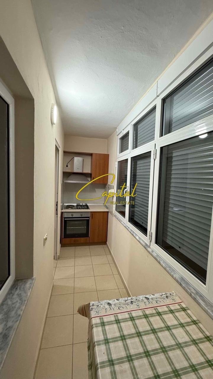 APARTAMENT ME QIRA 2+1 RRUGA E ELBASANIT 800 EURO