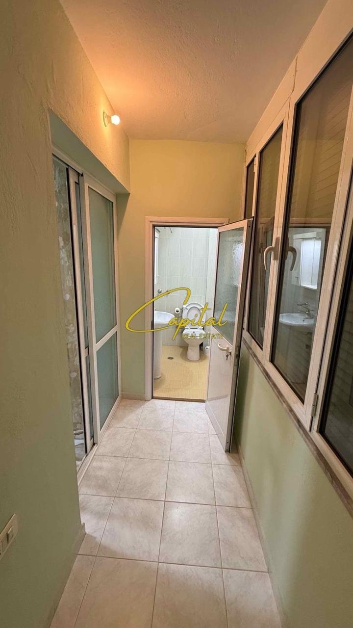 APARTAMENT ME QIRA 2+1 RRUGA E ELBASANIT 800 EURO