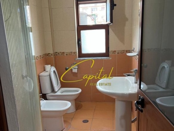 APARTAMENT ME QIRA 1+1 OXHAKU 400 EURO