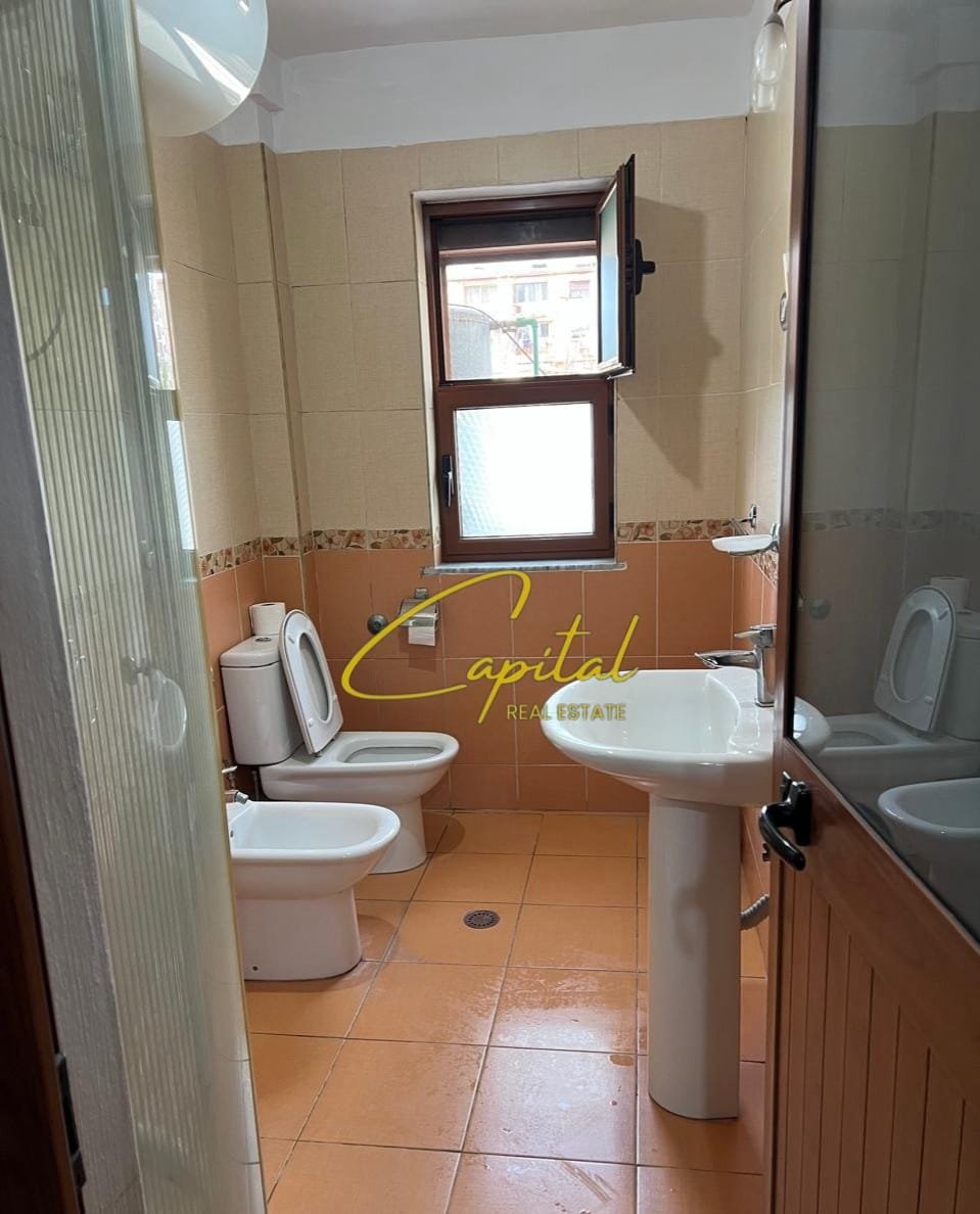 APARTAMENT ME QIRA 1+1 OXHAKU 400 EURO